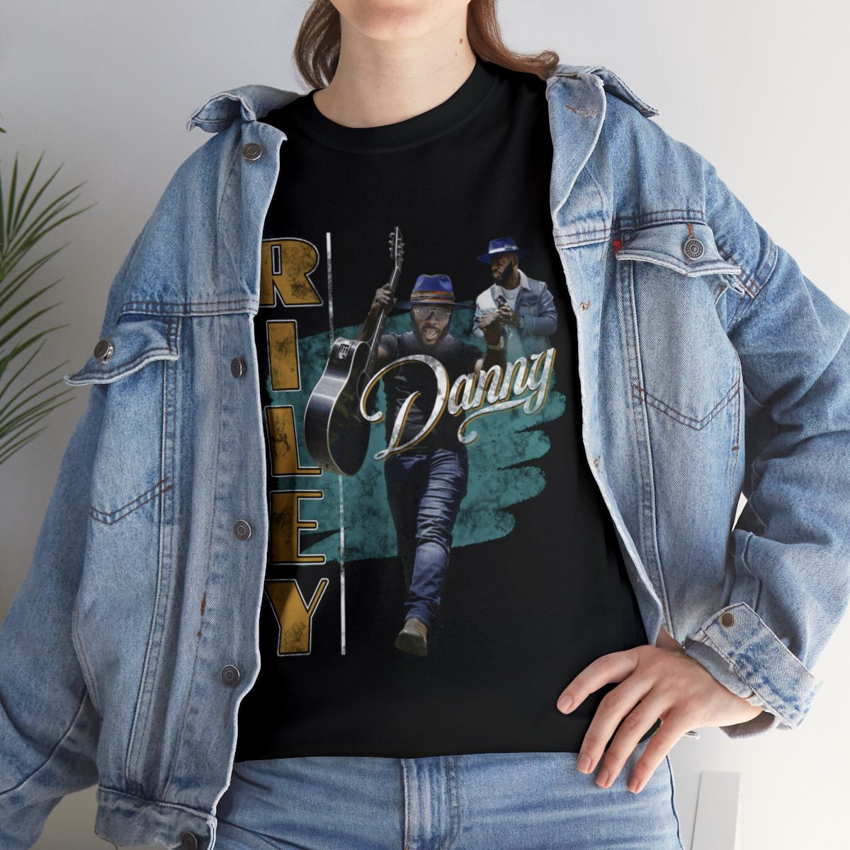 ALBUM DONATION TEE